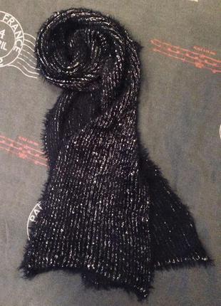 Дуже красивий  чорний пухнастий шарф, з паєтками.4 фото