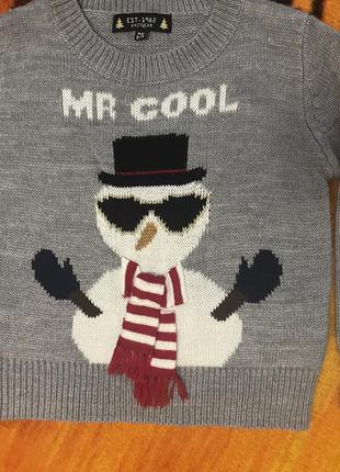 Светр новорічний