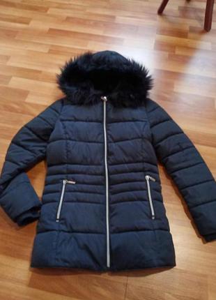 Зимова куртка , пуховик , пальто
