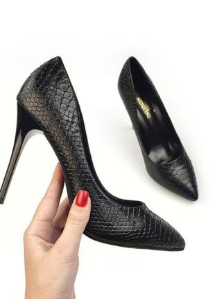 Женские черные туфли лодочки с принтом питон рептилия женские черные туфли лодочки с...
