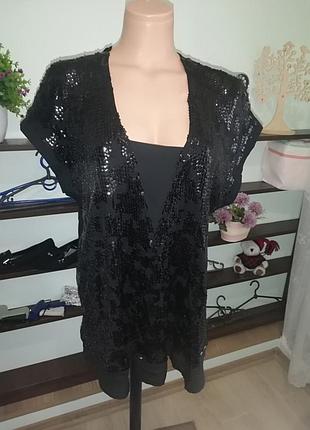 Натуральна кофточка в пришитих паетках