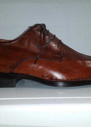 Коричневые мужские туфли на шнуровке clarks flex натуральная кожа1 фото