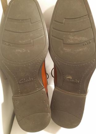 Коричневые мужские туфли на шнуровке clarks flex натуральная кожа4 фото