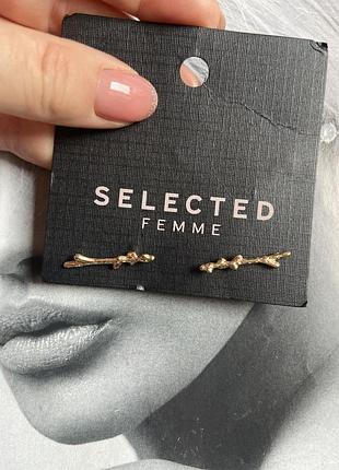 Сережки гвоздики selected femme