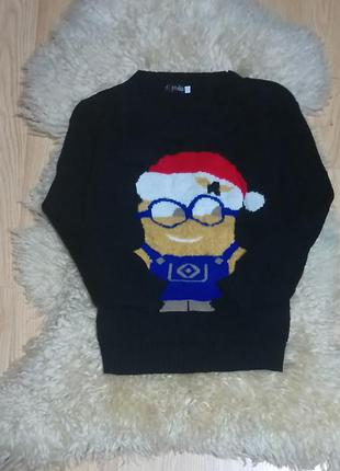 Светр з міньйоном. новорічний светр міньйон