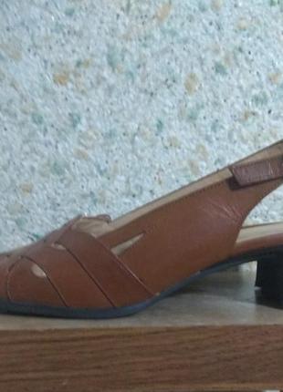 Жкнская обувь, босножки,"gabor", р 42.2 фото
