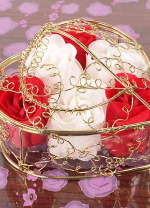 Подарочный набор с розами из мыла, ароматное мыло  из 6 штук 10.5*10.5*6 см2 фото
