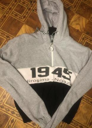 Кроп-худі вкорочене