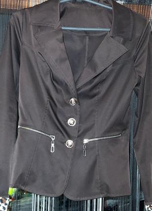 Легкий женский пиджак  можно на девочку коричневого цвета1 фото