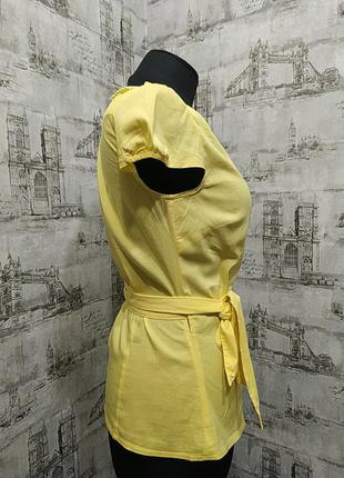 Желтая блуза с коротким  рукавом на запах с поясом2 фото