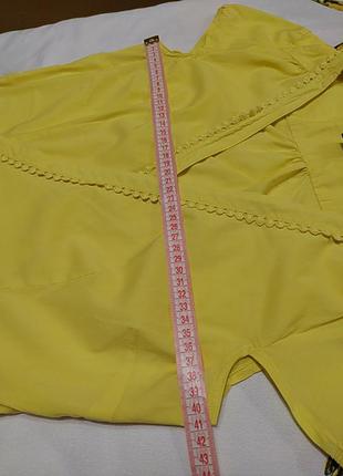 Желтая блуза с коротким  рукавом на запах с поясом5 фото