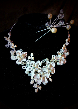 Дизайнерське кольє і шпилька сукню весільну сукню вечірню натуральний перли бароковий перли