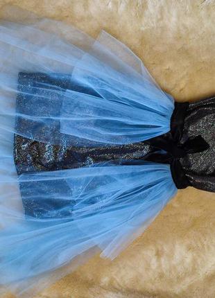 Платье блестящее с юбкой накидкой фатиновой3 фото