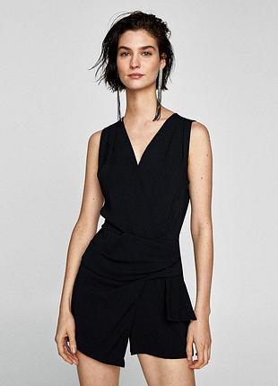 Черный платье комбинезон с v вырезом zara