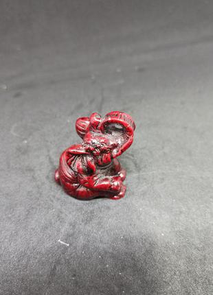 Нецке слон із серії "слони щастя".