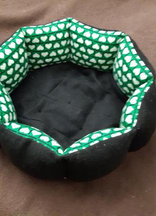 Двухсторонняя лежанка лежак 30×30 спальное место для кошек и собак