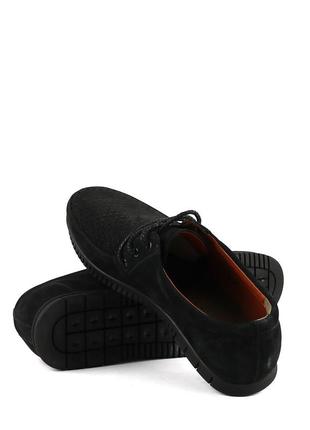 Туфли мужские из нубука черного цвета4 фото
