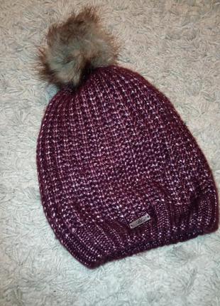 Жіноча в'їхав пов'язана шапка з бомбоном