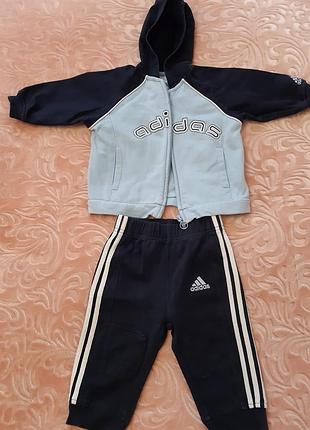 Спортивний костюмчик adidas