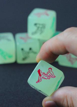 Оригинальный игровой кубик для интимных ролевых игр "позиции" с разнообразными позициями для сек