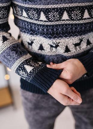 Новогодний серстяной свитер 5