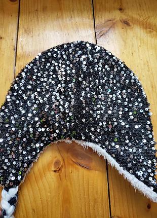 Шапка с пайетками 4