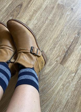 Класні ботіночкі, на весну, та осінь кожані, від дорогогого бренду: timberland. 4