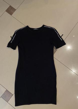 Дуже гарне плаття zara xs/s