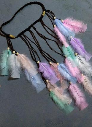 Повязка с перьями в стиле бохо хиппи. пов'язка з пір'ям