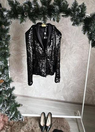 Шикарный черный пиджак, очень роскошно смотрится, длинная пайетка1 фото