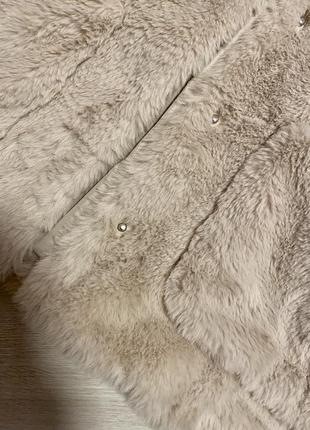 Светло- бежевая зимняя шубка куртка h&m5 фото
