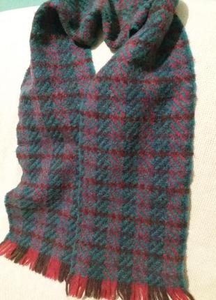 Шерстяной шарф
