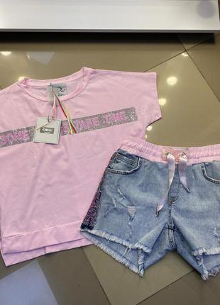 Стильный пудровый костюм с джинсовыми шортиками,размер  с.