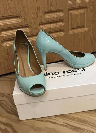 Туфли лодочки кожаные