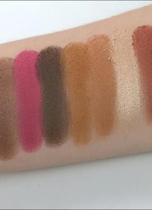 Палетка теней makeup revolution - reloaded eyeshadow palette  -hypnotic,  iconic vitality7 фото