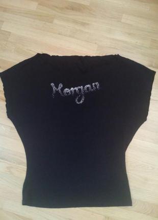 Футболка з ліпленням