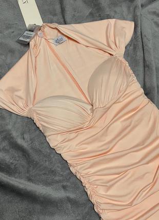 Нежное персиковое платье oh polly5 фото