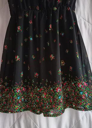 Милое воздушное платье в цветочек с ажурным воротничком,46-50разм.4 фото