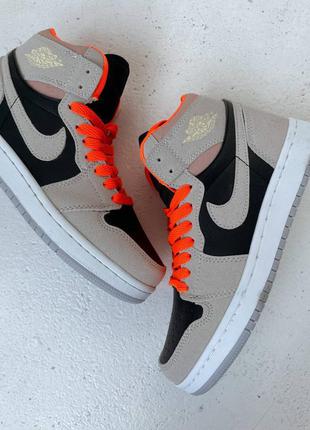 Nike air jordan 1 retro "beige / black / orange" жіночі кросівки найк аїр джордан3 фото