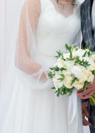 Біле айворі весільне плаття 2022 в стилі мінімалізм бохо, стильне сучасне ніжне2 фото