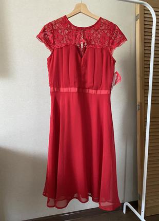 Elise ryan червоне ошатне шифонове плаття з гіпюром