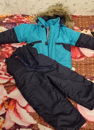 Дитяча зимова куртка на 2 і 3 роки.