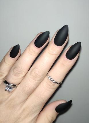 Накладні нігті 24 штуки 🖤