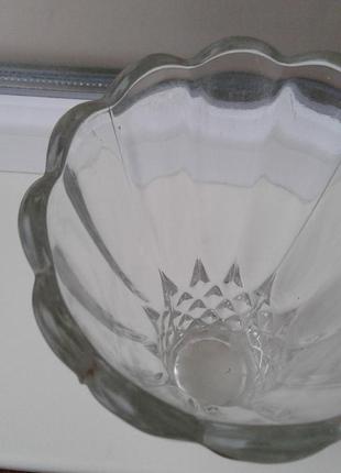 Винтажная хрустальная ваза для цветов ссср нюанс4 фото