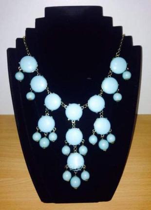 Відмінна знижка. кольє з каменів під бірюзу.