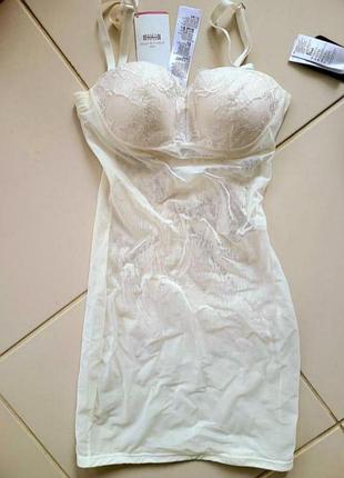 Утягивающий пеньюар wolford