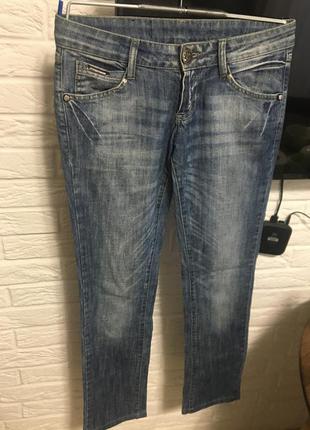 Джинси