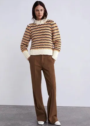 Теплый вязаный свитер zara