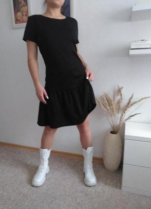 Фактурне універсальне плаття з оборкою2 фото