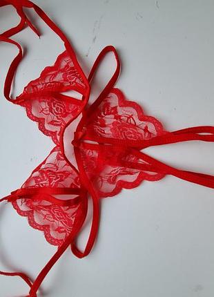 Красное белье с оголенной промежностью для секса